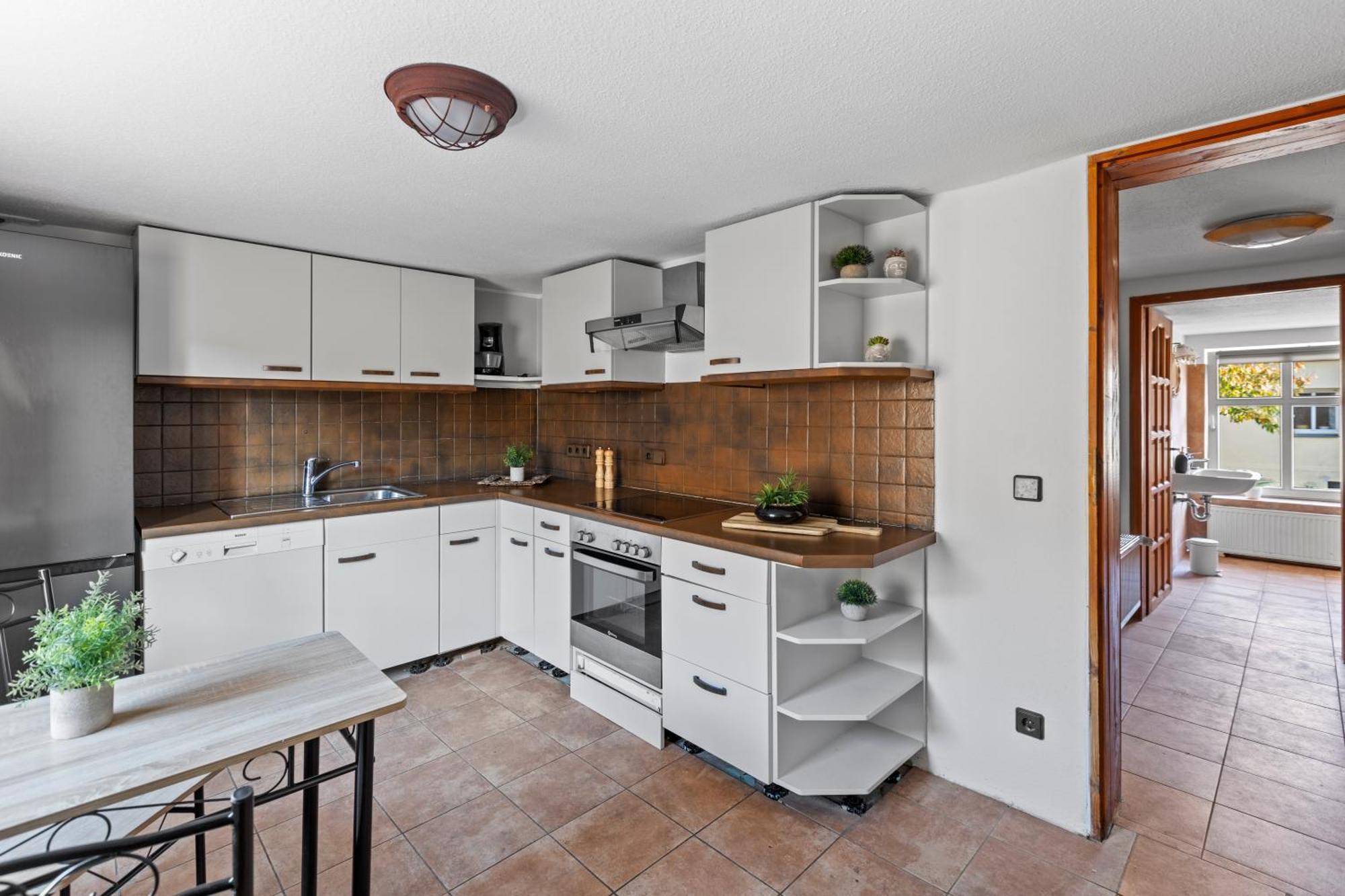 Sabina Monteurwohnung I 75 Zoll Tv I Kueche I Bad I Backofen I Trebbin Dış mekan fotoğraf